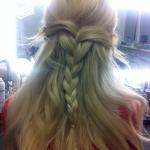 DODA w teledysku RIOTKI - fryzury od Kajetana DODA w teledysku RIOTKI - fryzury od Kajetana