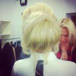 DODA w teledysku RIOTKI - fryzury od Kajetana DODA w teledysku RIOTKI - fryzury od Kajetana