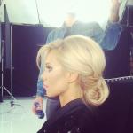 DODA w teledysku RIOTKI - fryzury od Kajetana DODA w teledysku RIOTKI - fryzury od Kajetana