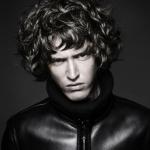 Ross Charles - Kolekcja Odbicie Ross Charles - Kolekcja, tekstury we fryzurach, FRK.01, powierzchnia fryzury FRK.03, światłocień, klasyczny wygląd, stylista, kontrast, rysunek fryzury,