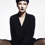 Bauhause, fryz. D. Gehlhaar, fot. J. Rawson, obraz FPA, styl T. Hartley Kolekcja Bauhause, Detlef Gehlhaar, FPA, Tim Hartley, fryzura, wykończona, tekstura, połysk, kształty fryzur, paleta kolorów, paź, bob, czerń, włosy farbowane, kontury zewnętrzne i wewnętrzne fryzur, kwalifikacja FRK.01, FRK.03, projektowanie koloru, SUZI