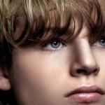 Hybrid, Desmond Murray, fryzura męska, symetria, twarz trójkątna, skręcone, Sumirska, Suzi, FRK.03