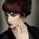 Wonderland, Debbie G of Debbie G Training, fot.: Colin Roy, FPA Debbie G, Wonderland, fryzury, stylizacja vintage, kształty, bogate tony, loki, tekstura, geometria w strzyżeniu