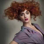 Wonderland, Debbie G of Debbie G Training, fot.: Colin Roy, FPA Debbie G, Wonderland, fryzury, stylizacja vintage, kształty, bogate tony, loki, tekstura, geometria w strzyżeniu